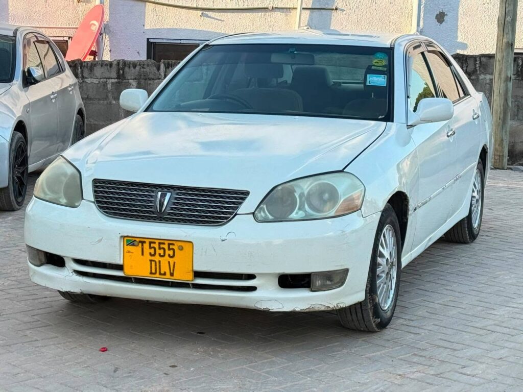 Toyota Mark II bei poa sokoni Dar es Salaam Tanzania