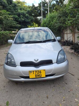 Bei Ya Toyota Vitz 2003 Sokoni Dar es Salaam Tanzania