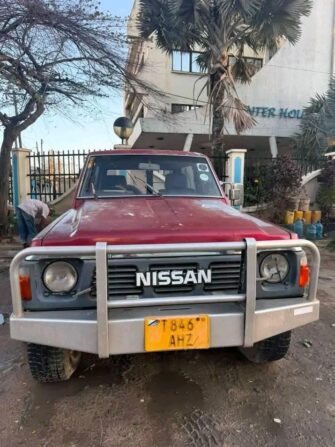 Bei Ya Nissan Safari 1995 Sokoni Dar es Salaam Tanzania