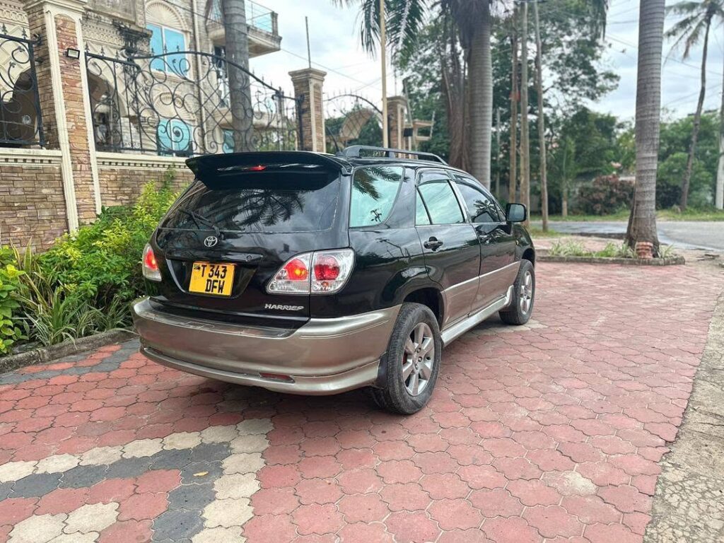 Buy Toyota Harrier 2002 for Sale in Dar es Salaam