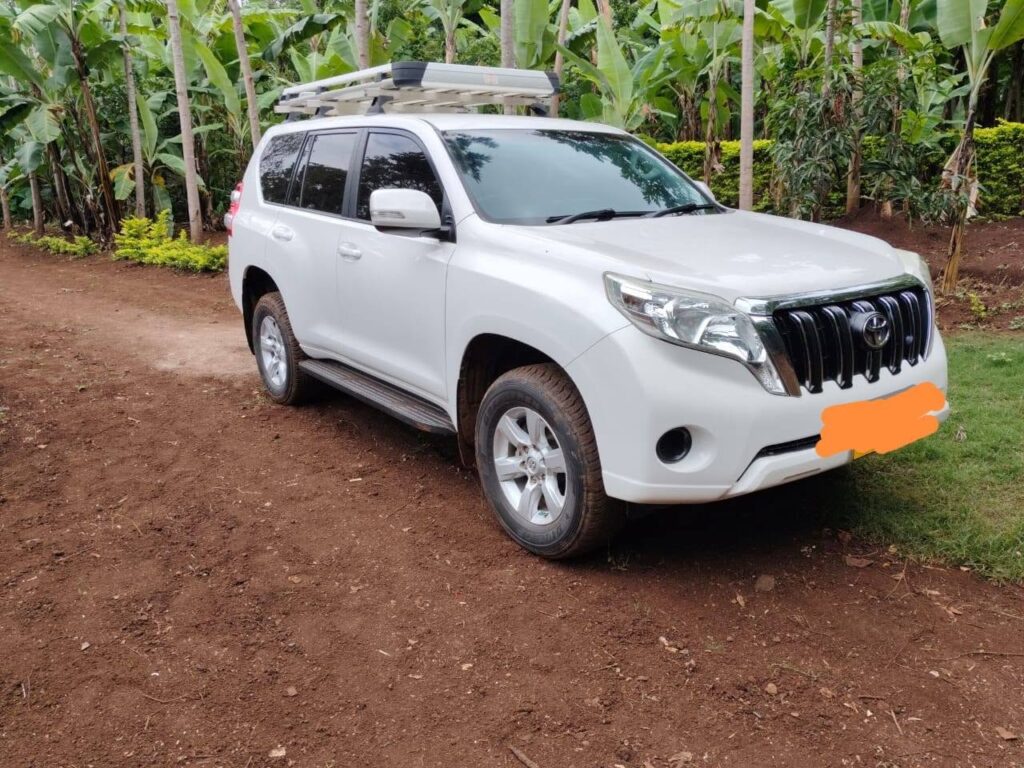 Bei ya Toyota Land Cruiser Prado 2015 Sokoni Dar es Salaam Tanzania