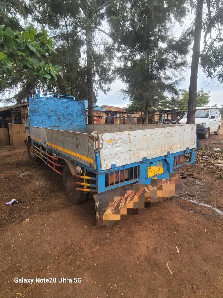 Magari Canter 1995 lipo Geita