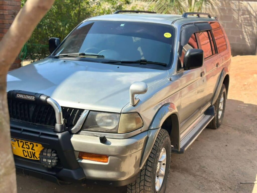 Mitsubishi Pajero 2000 for Sale in Dar es Salaam