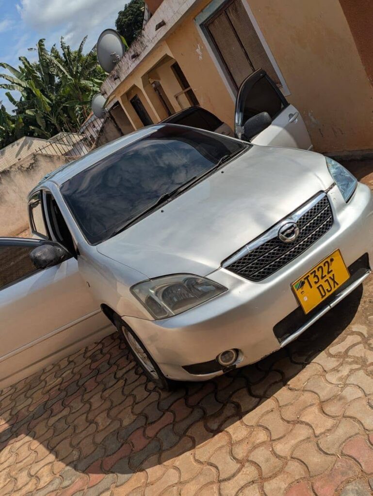 Toyota RunX 2004 for Sale in Dar es Salaam