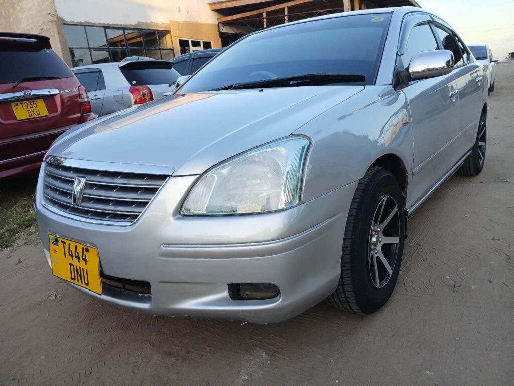 Toyota Premio bei poa sokoni Dar es Salaam Tanzania