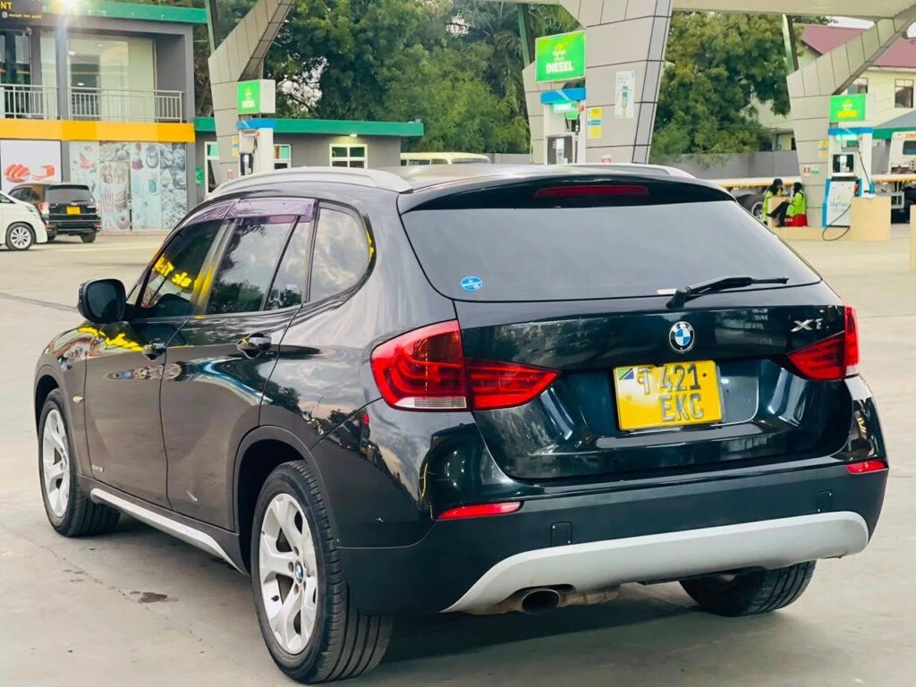 Magari Sokoni BMW X1 ya Bei Poa 2012