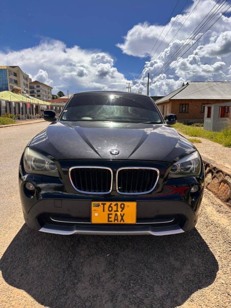 Magari X1 2012 lipo Dar es Salaam
