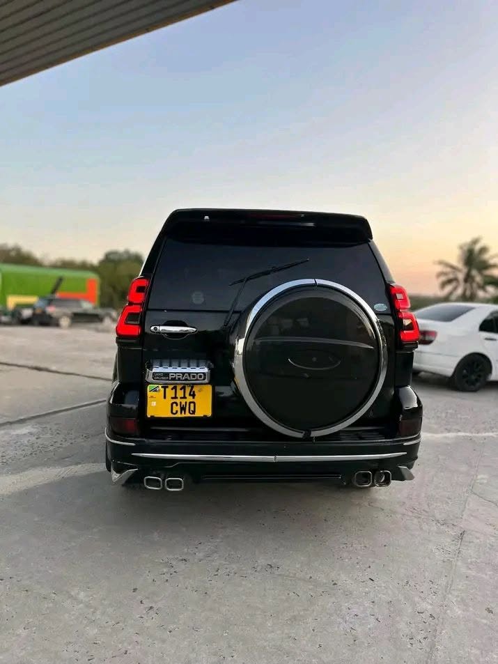 Buy Toyota Land Cruiser Prado 2007 for Sale in Dar es Salaam