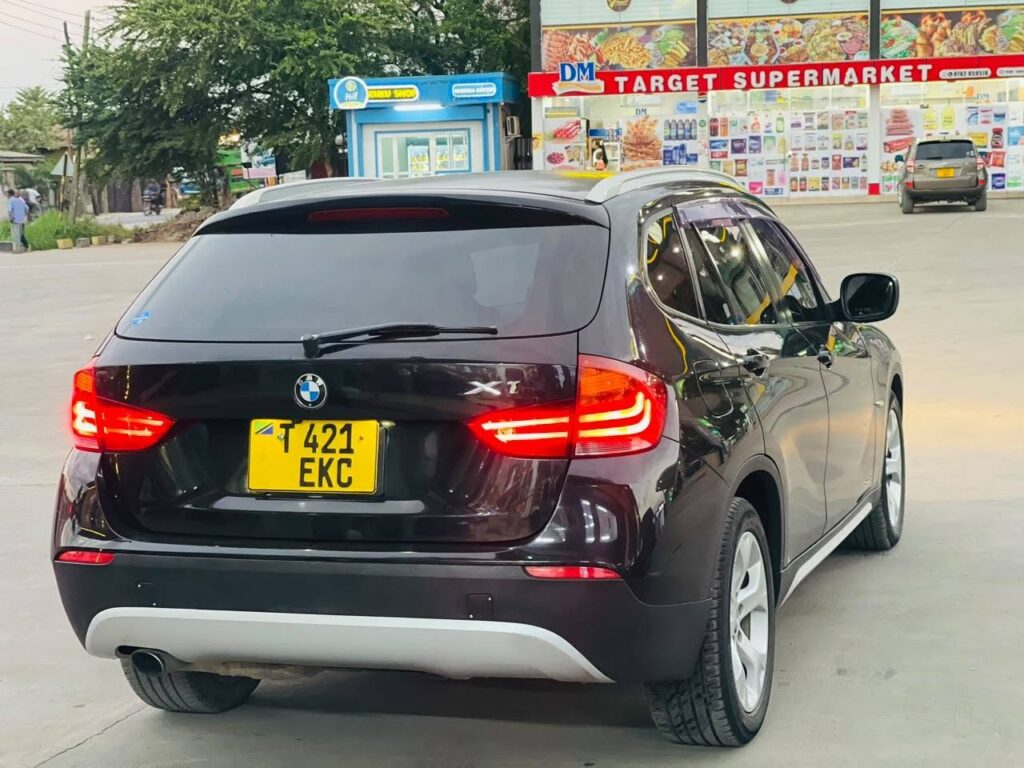 Magari Sokoni BMW X1 ya Bei Poa 2012