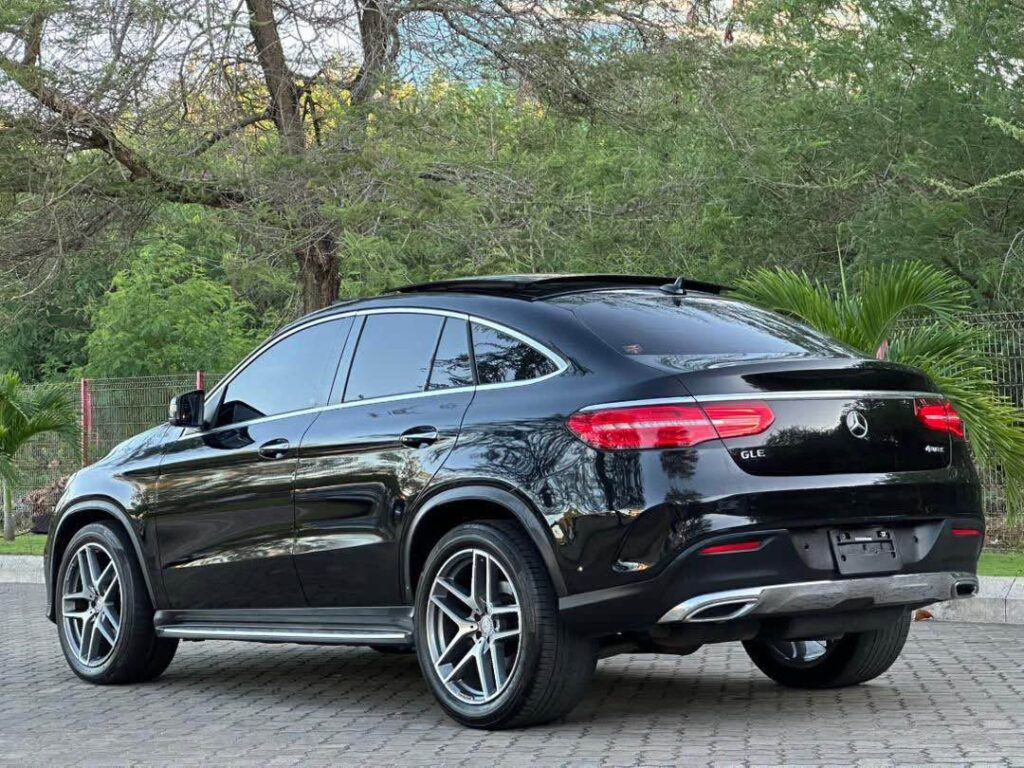Benz GLE 2017 for Sale in Dar es Salaam
