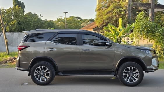 Toyota Fortuner 2021 for Sale in Dar es Salaam
