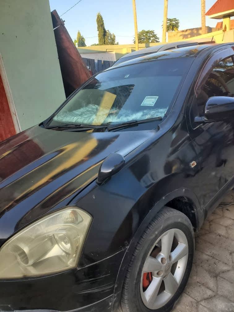 Magari Dualis 2008 lipo Dar es Salaam