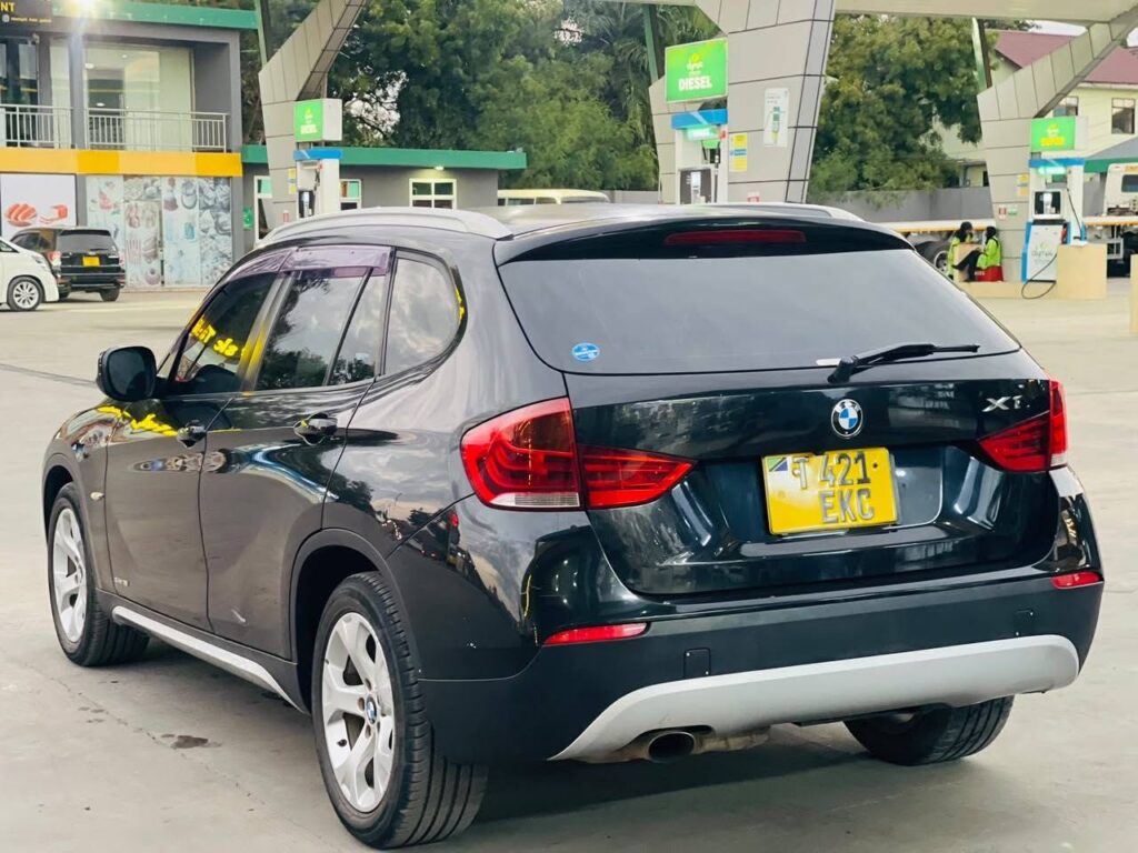 BMW X1 bei poa sokoni Dar es Salaam Tanzania
