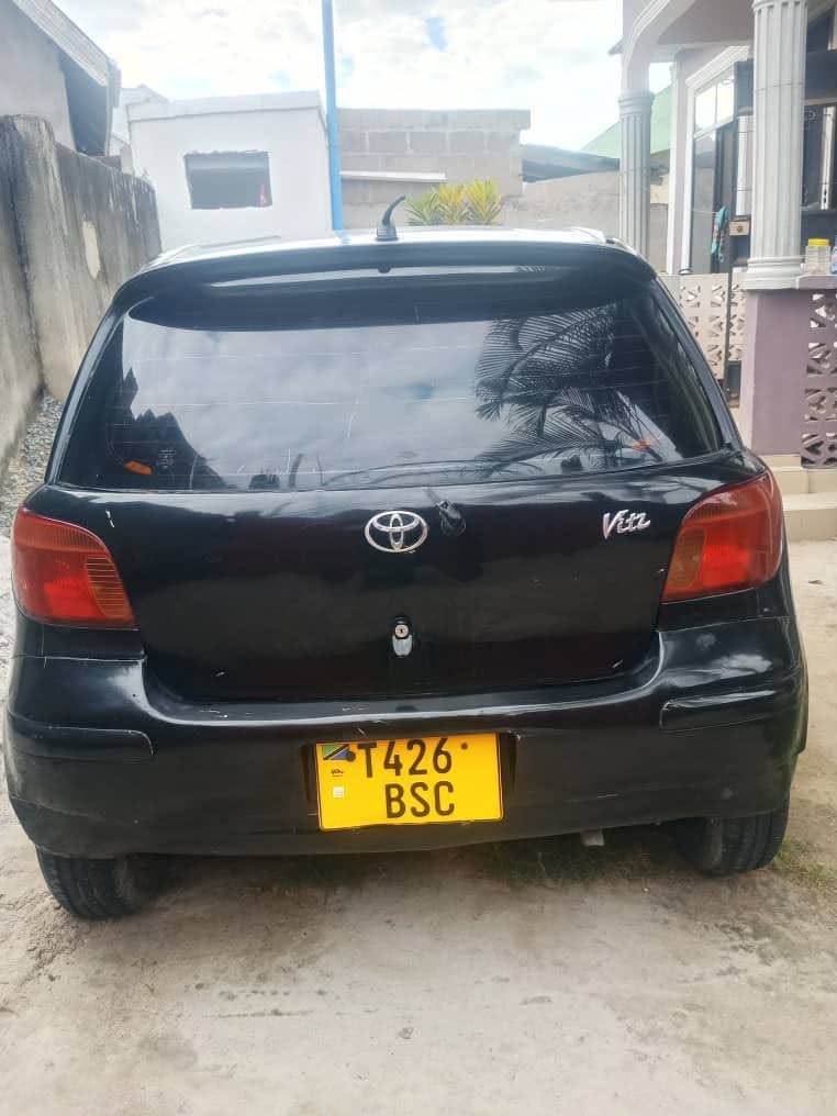 Toyota Vitz 2003 for Sale in Dar es Salaam