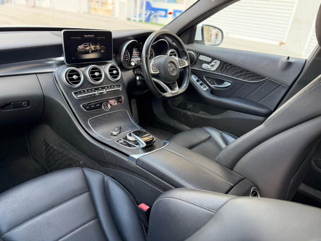 Benz C-Class 2017 for Sale in Dar es Salaam
