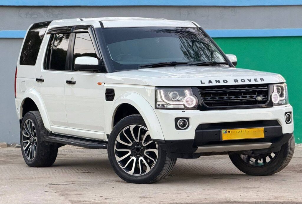 Land Rover Discovery 3 bei poa sokoni Dar es Salaam Tanzania