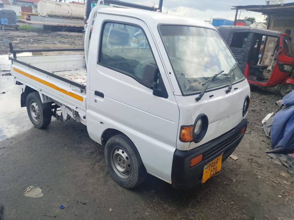 Magari Carry 2000 lipo Dar es Salaam