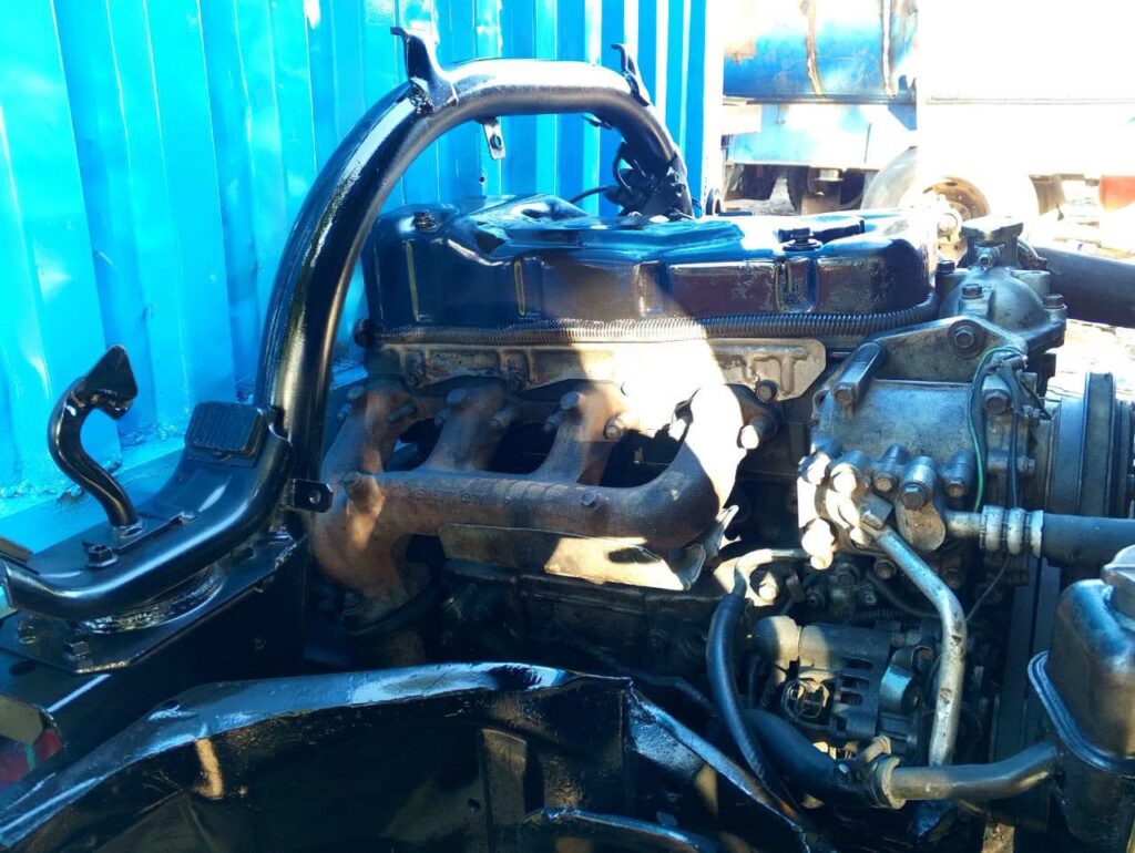 Price Mitsubishi Canter 2000 for Sale in Singida