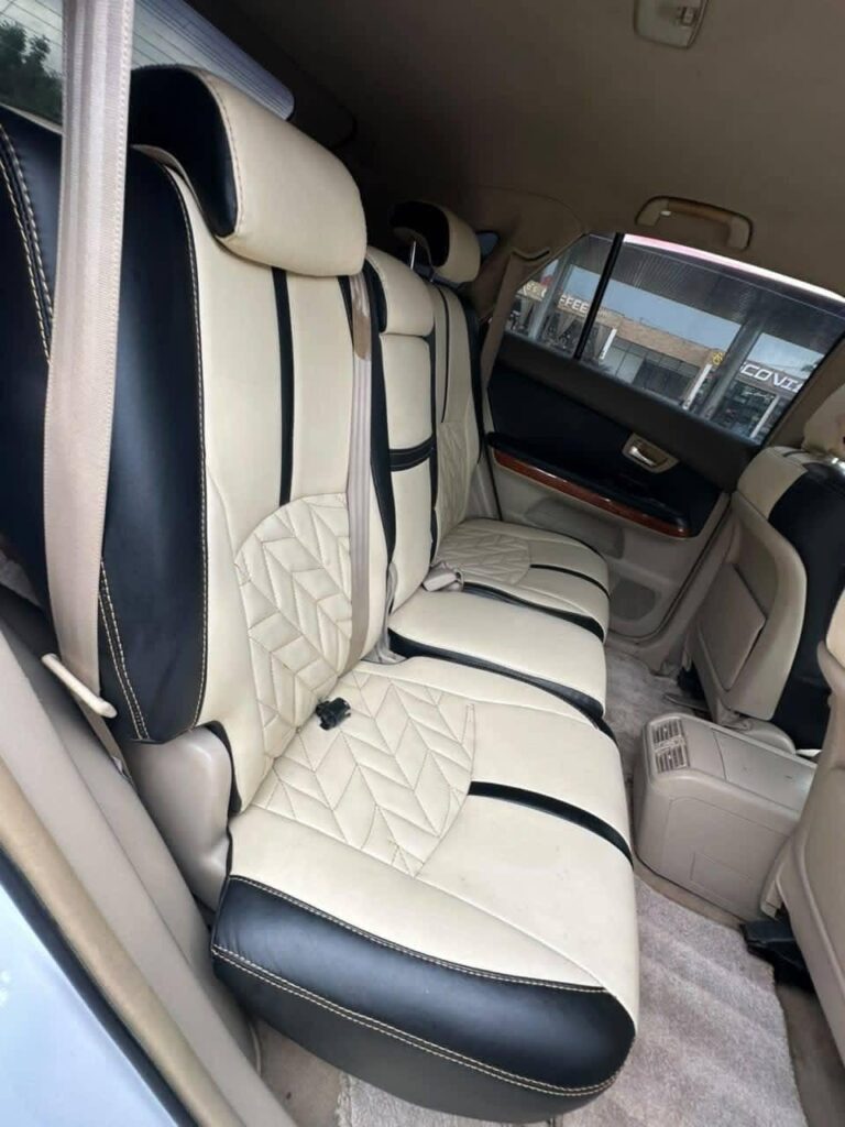 Price Toyota Harrier 2005 for Sale in Dar es Salaam