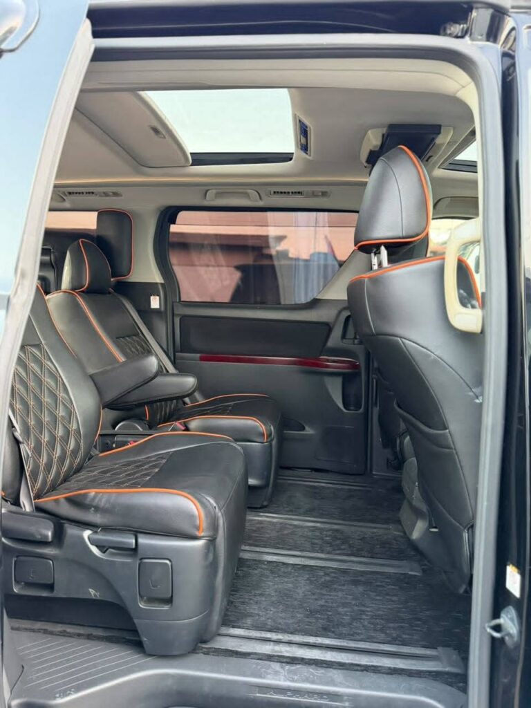 Magari Used Toyota Alphard 2009 Dar es Salaam Tanzania