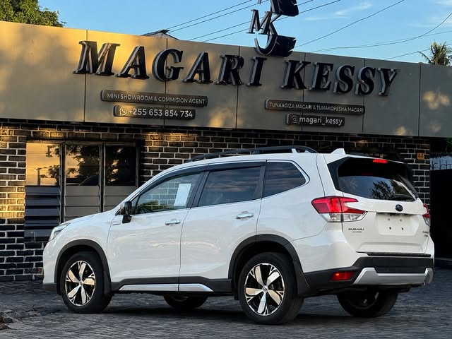Magari Forester 2019 lipo Dar es Salaam