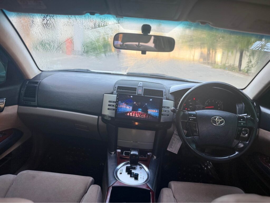 Price Toyota Mark X 2005 for Sale in Dar es Salaam