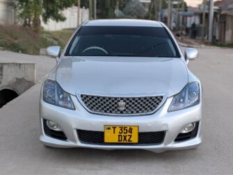 Bei Ya Toyota Crown 2009 Sokoni Dar es Salaam Tanzania