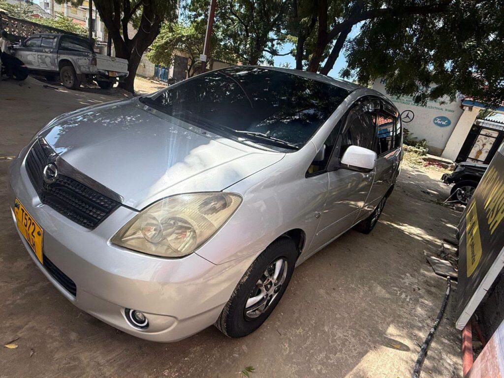 Toyota Spacio 2005 for Sale in Dar es Salaam