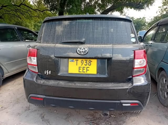 Price Toyota IST 2005 for Sale in Dar es Salaam