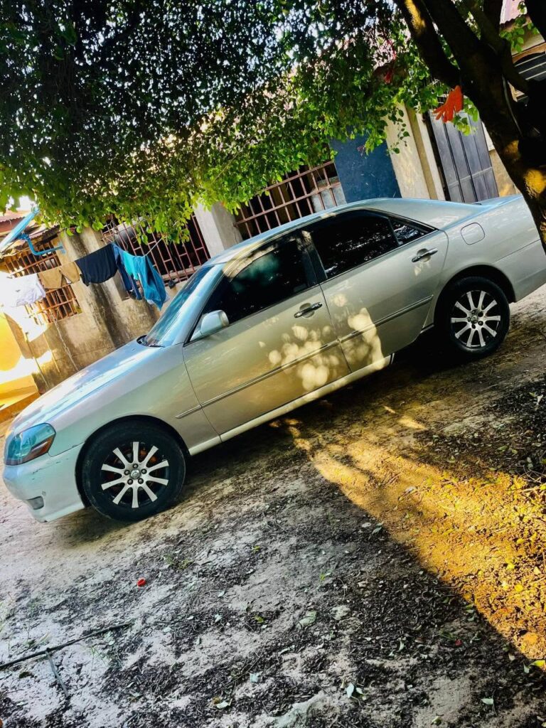 Toyota Mark II 2002 for Sale in Dar es Salaam