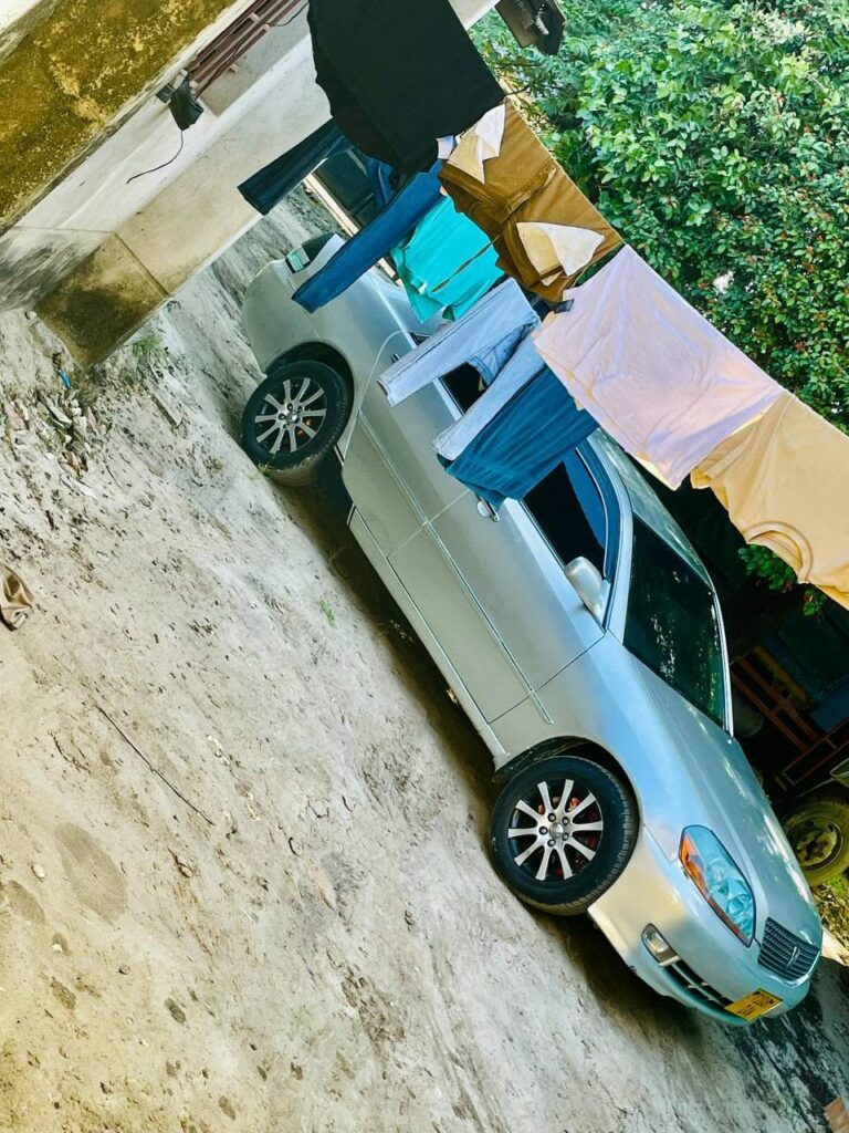 Buy Toyota Mark II 2002 for Sale in Dar es Salaam