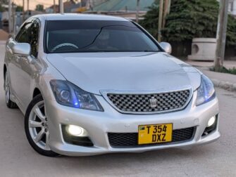 Bei Ya Toyota Crown 2009 Sokoni Dar es Salaam Tanzania