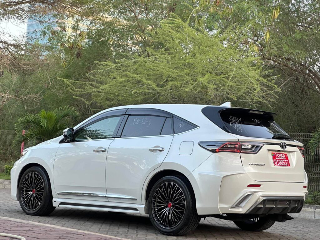 Magari Used Toyota Harrier 2016 Dar es Salaam Tanzania