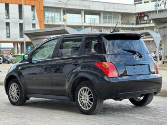 Bei Ya Toyota IST 2004 Sokoni Dar es Salaam Tanzania