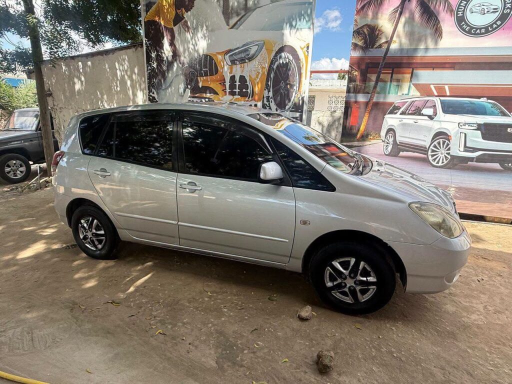 Price Of Toyota Spacio 2005 for Sale in Tanzania