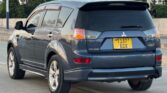 Magari Sokoni Mitsubishi Outlander ya Bei Poa 2008
