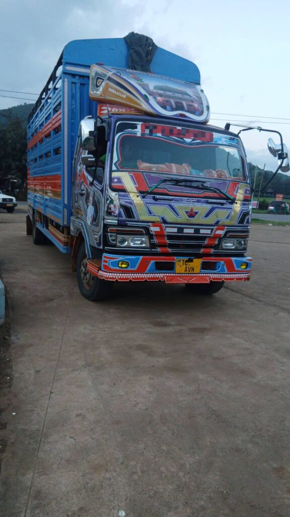 Magari Fuso 2005 lipo Singida