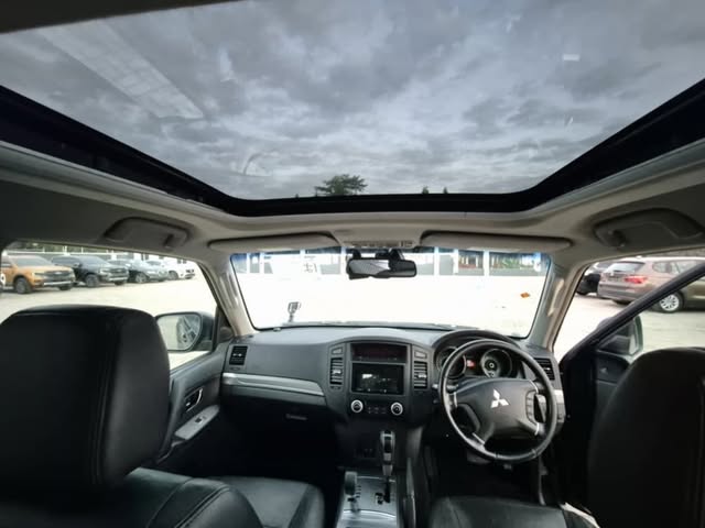 Magari Pajero 2008 lipo Dar es Salaam
