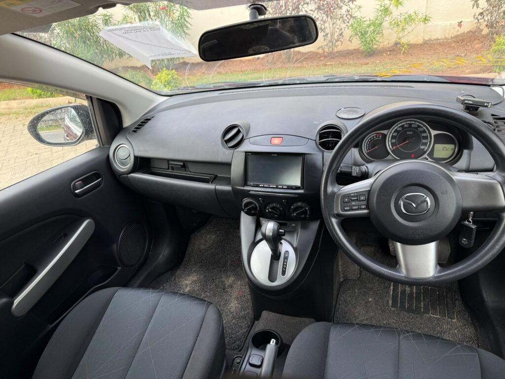 Bei ya Mazda Demio 2012 Sokoni Dar es Salaam Tanzania