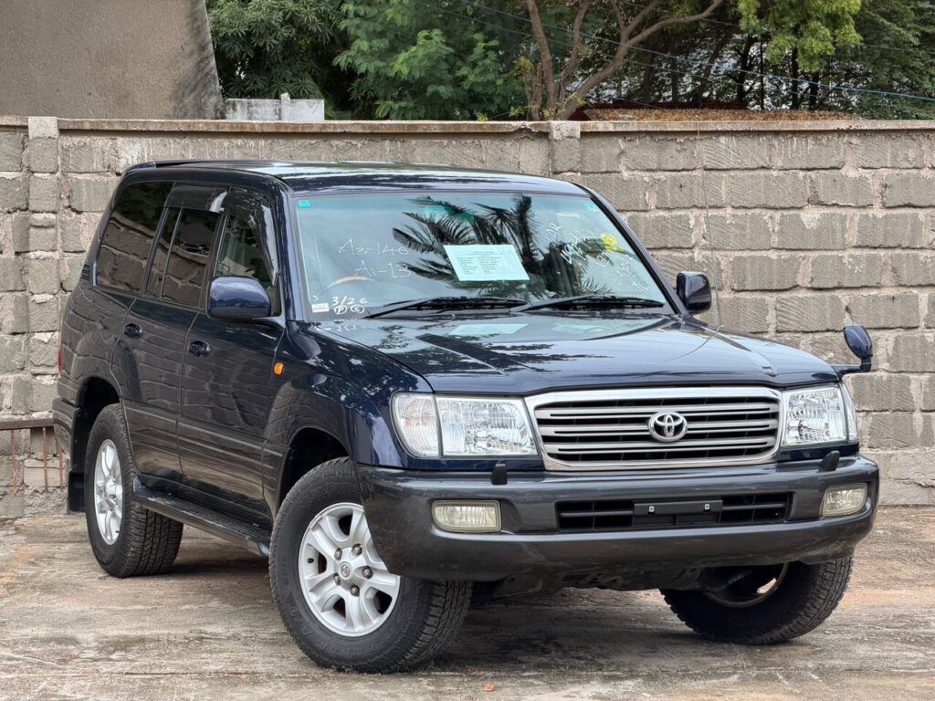Used Toyota Land Cruiser 76 SUV 2004 for Sale in Dar es Salaam