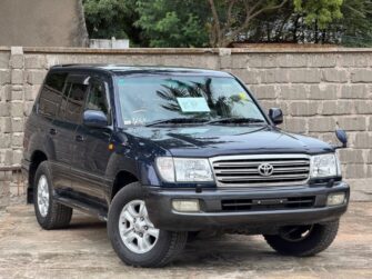 Bei Ya Toyota Land Cruiser 76 SUV 2004 Sokoni Dar es Salaam Tanzania