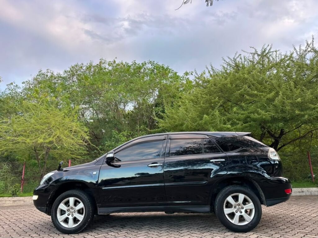 For Sale Toyota Harrier 2007 in Dar es Salaam