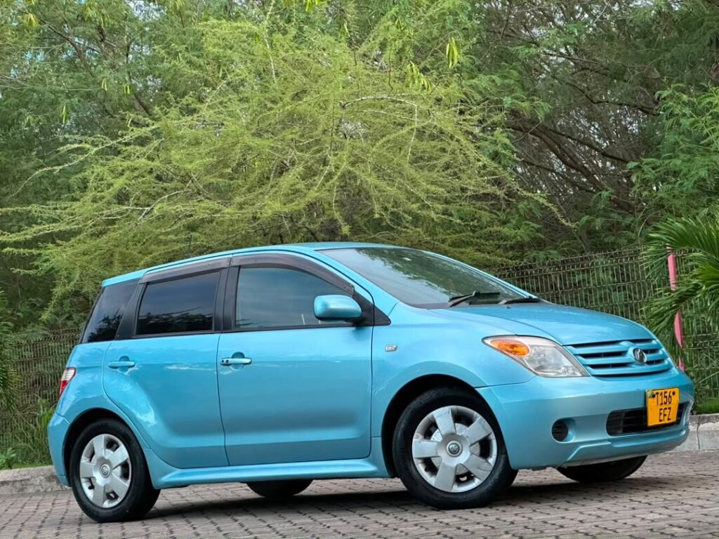 Buy Toyota IST 2006 for Sale in Dar es Salaam