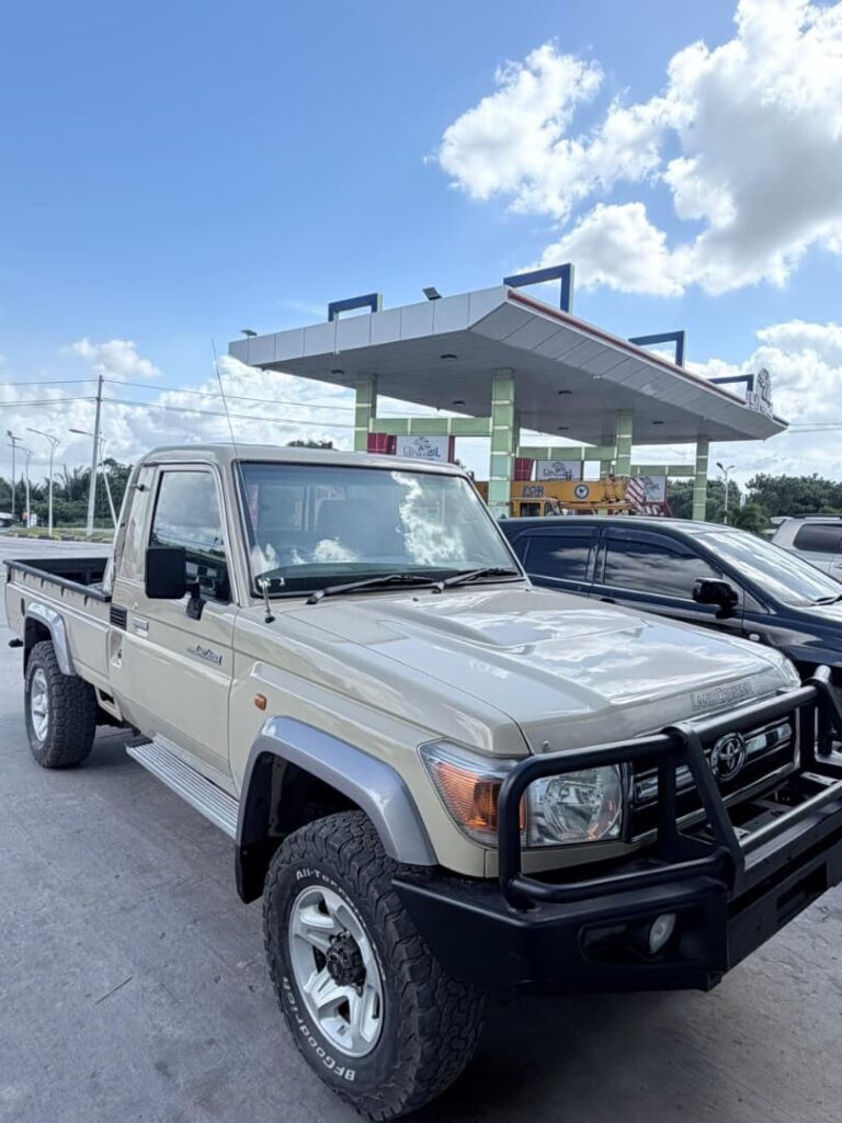 Buy Toyota Land Cruiser 79 Pickup 2014 for Sale in Dar es Salaam