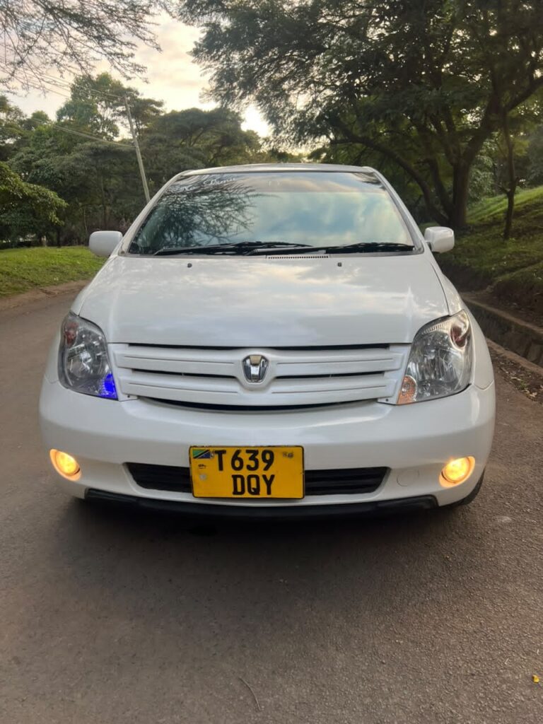 Magari IST 2004 lipo Arusha