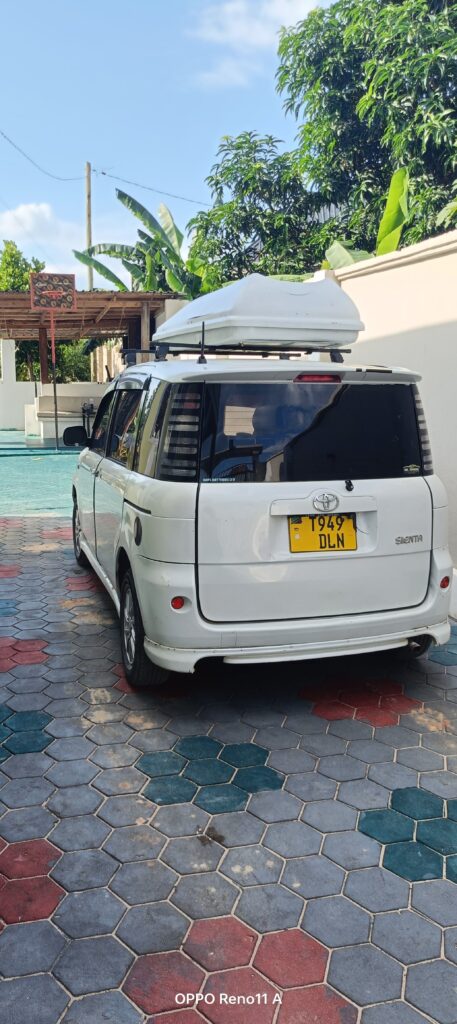 Price Of Toyota Sienta 2005 for Sale in Tanzania