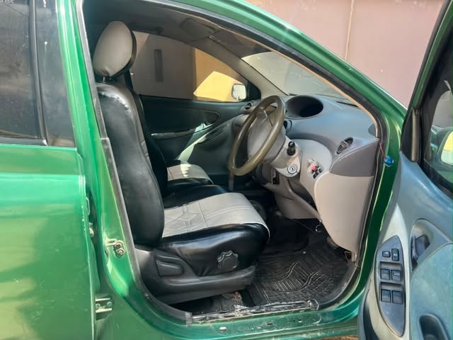 Price Toyota Vitz 2003 for Sale in Dar es Salaam
