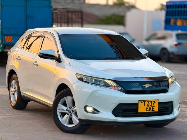 Magari Used Toyota Harrier 2015 Dar es Salaam Tanzania