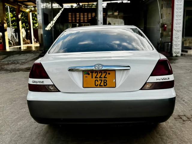 Toyota Mark II 2002 for Sale in Dar es Salaam