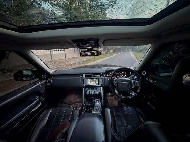 Used Land Rover Range Rover 2016 for Sale in Dar es Salaam